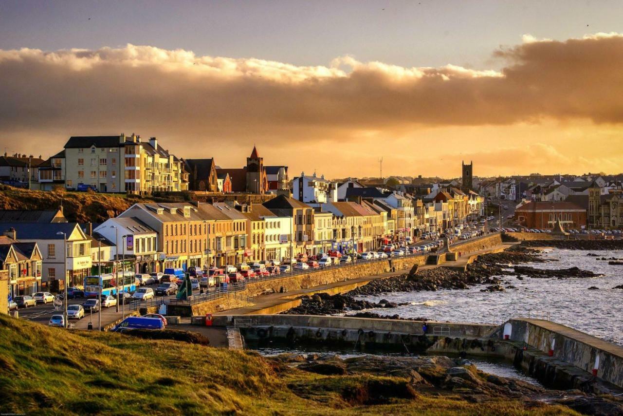 The Promenade, Portstewart Apartman Kültér fotó